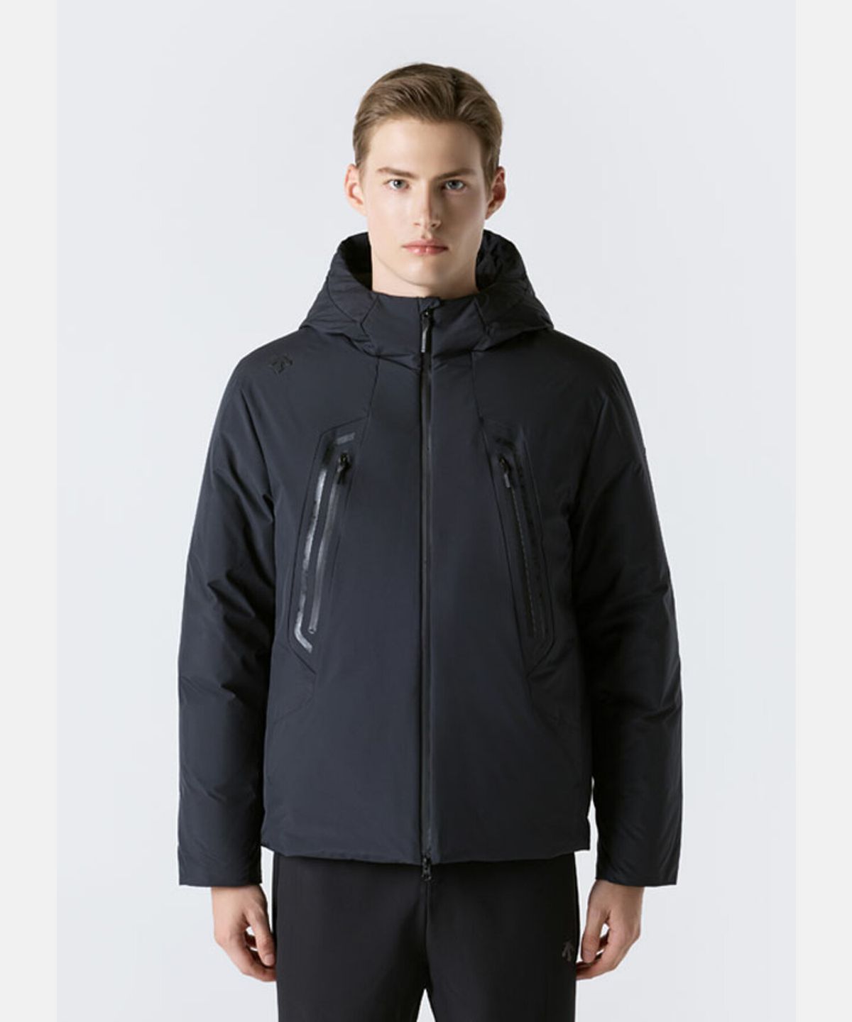 데상트(DESCENTE) 남성 테그로브 중경량 구스 다운 자켓 블랙 SR421DDJO1