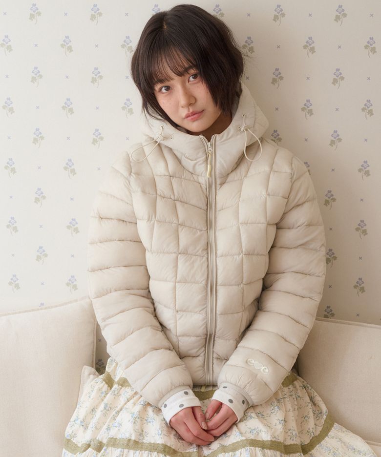 2WAY Hooded Light Jacket 자수 경량 패딩 자켓 AOU201 (아이보리)