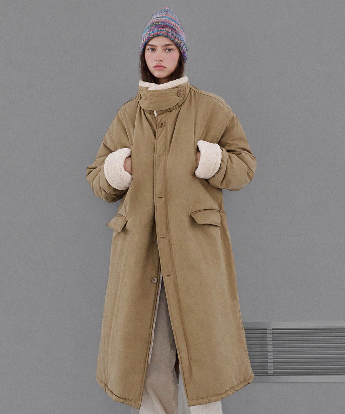 슬로우롤리(SLOWLOLLI) Fur collar long padding_2 Colors