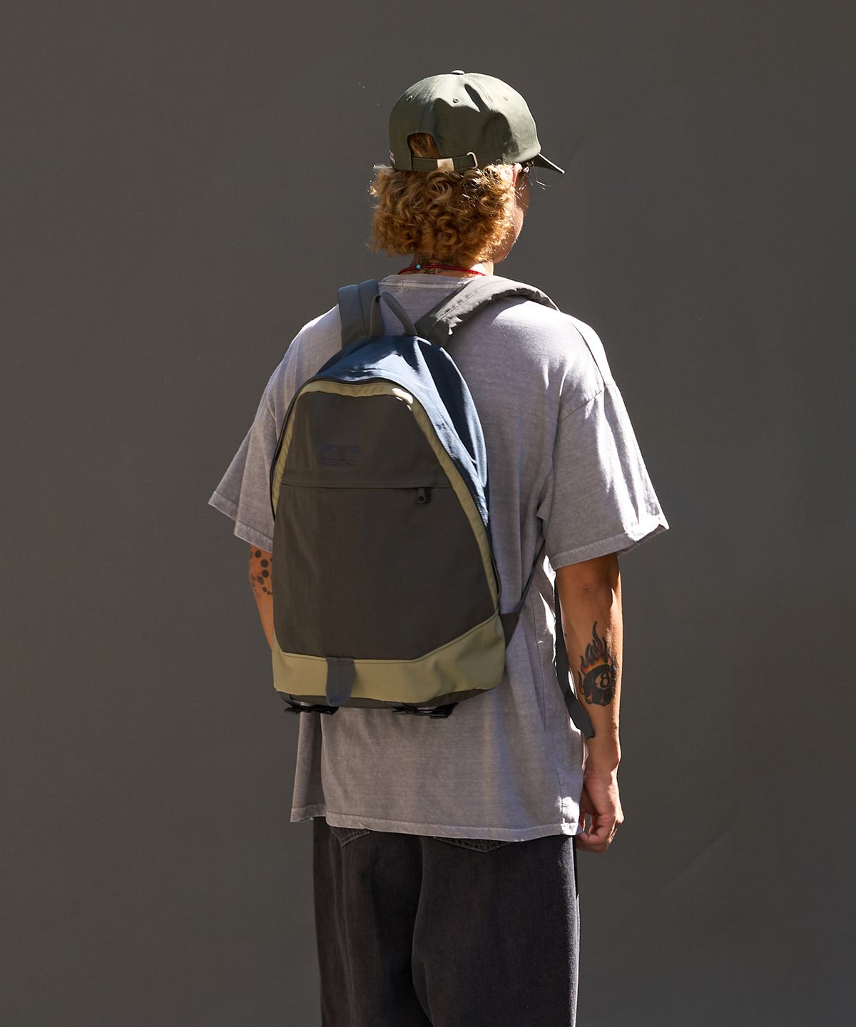 초록스튜디오(CHOROK STUDIO) Cuttle Bag (Navy Sand)