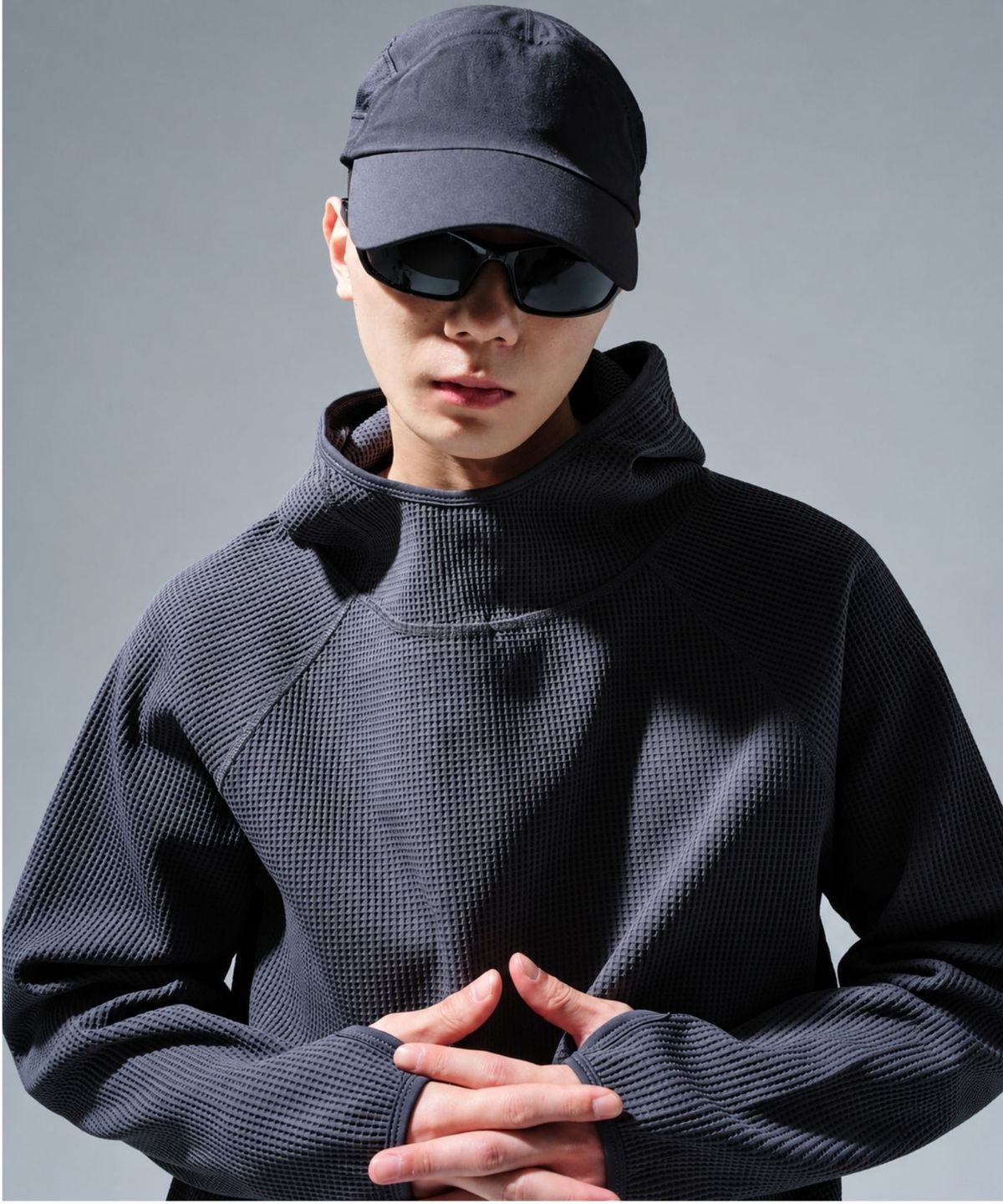 사피엔스(SAPIENS) AERO WAFFLE SPINE HOODED PULLOVER