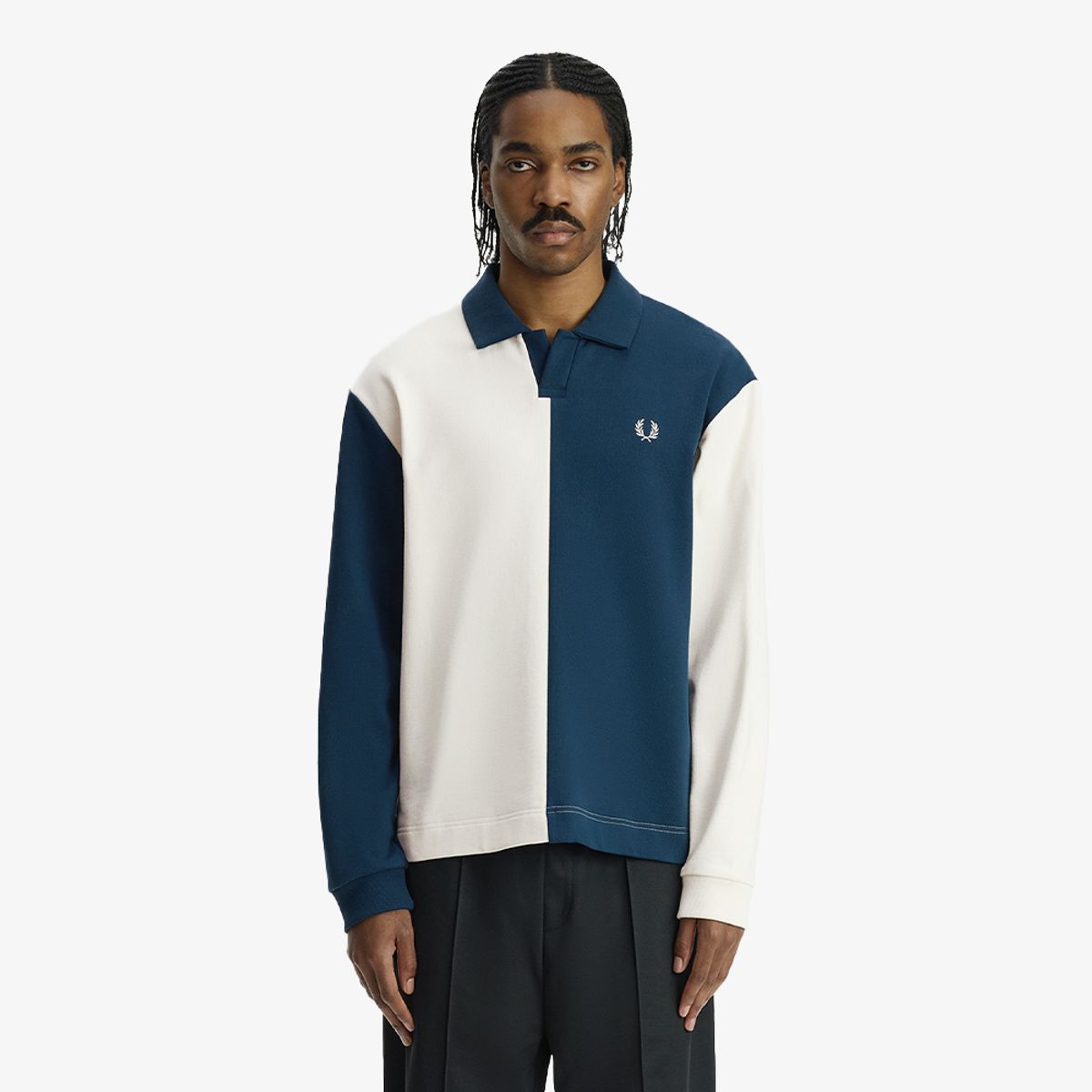 프레드페리(FRED PERRY) [Sport] 릴렉스드 스플릿 패널 칼라드 스웻셔츠 - 모드블루 AFPM2G33713-30C