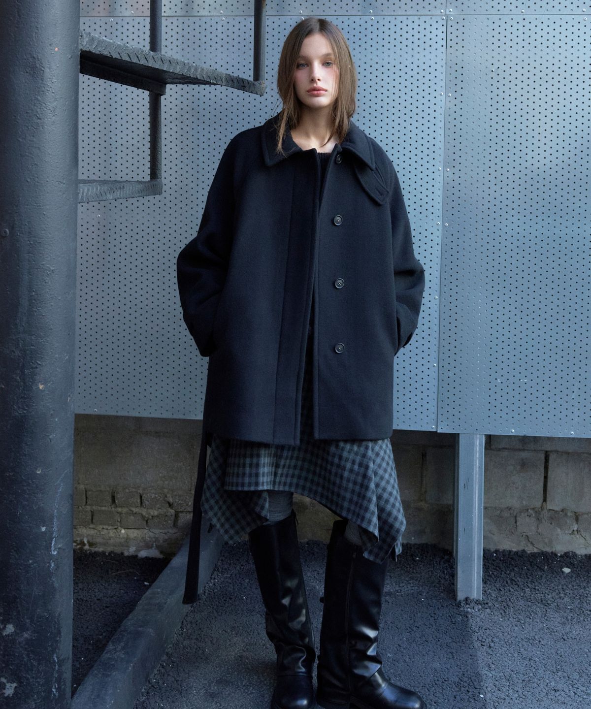 미쏘(MIXXO) 울블렌디드 벨티드 하프코트_MIWJHH121G