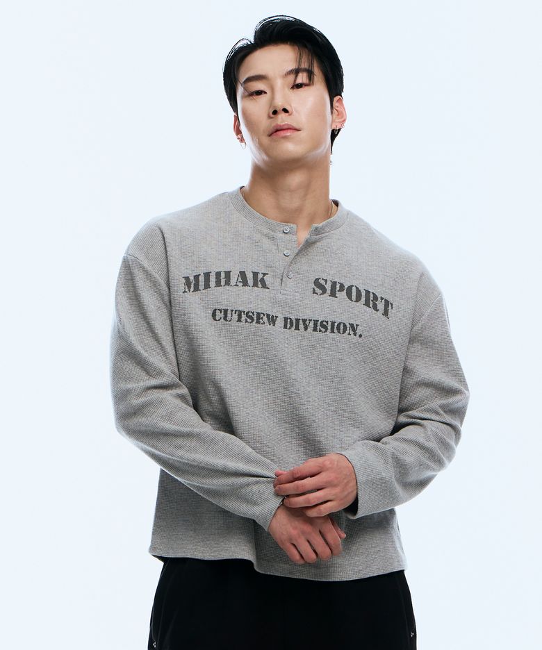 클래식 와플 헨리넥 롱 슬리브 (GRAY)