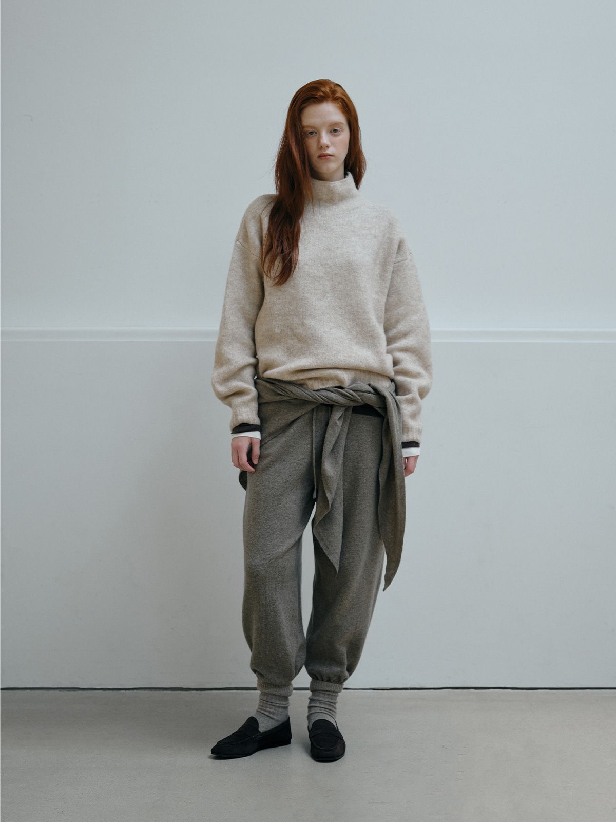 리플레인(REPLAIN) ITALIAN ALPACA HIGH NECK TOP_PALE BEIGE