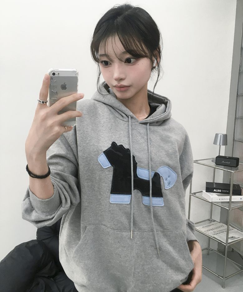 스내피 포니 패치 오버핏 후드티 3color