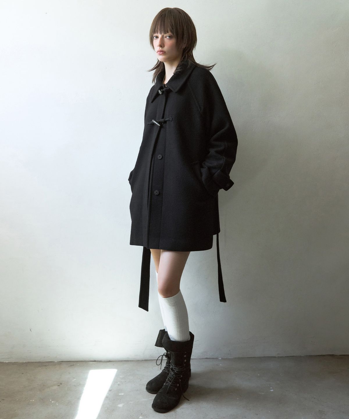 레더리(LEATHERY) 울 멜톤 더플 하프 코트 [BLACK]