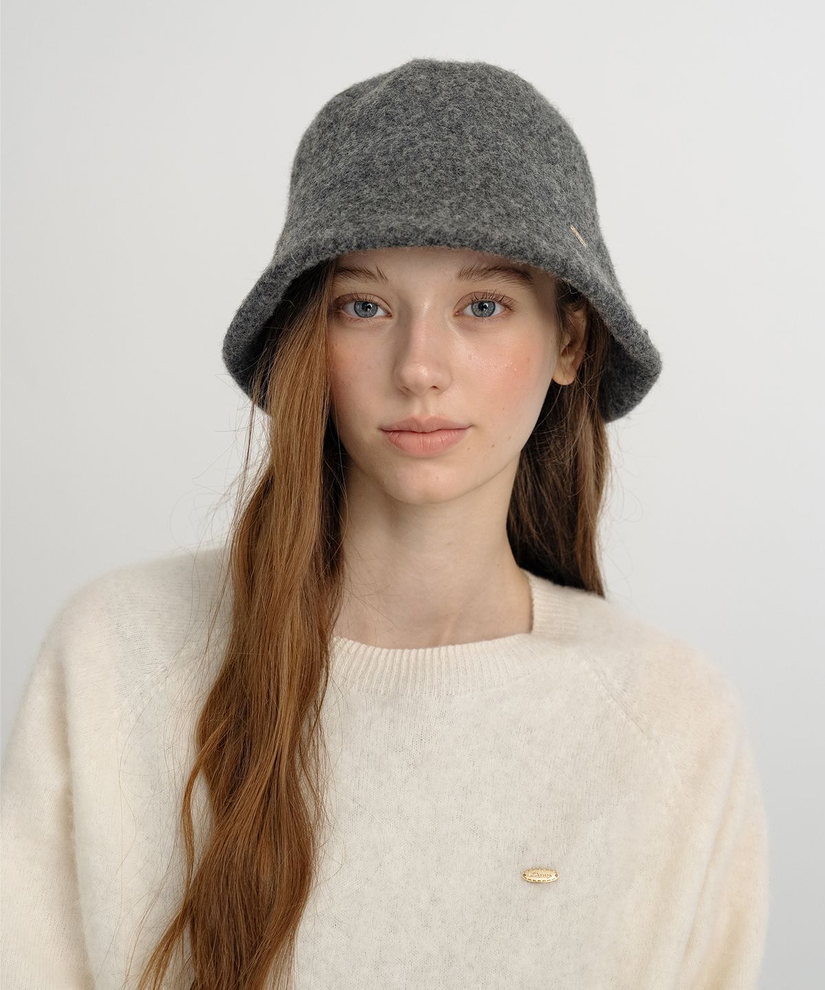 클루니(CLUNY) Soft Wool Cloche Hat - Gray