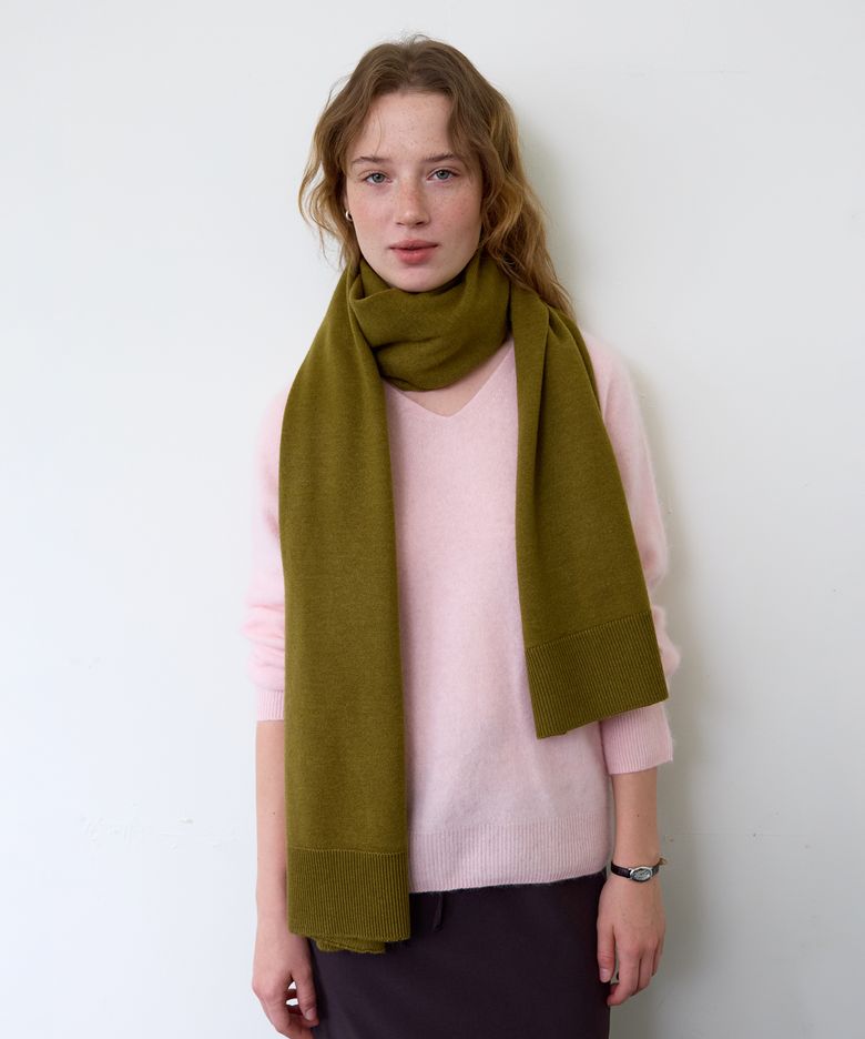 A SOFT KINT MUFFLER_OLIVE