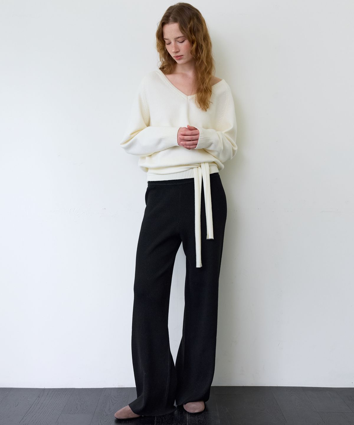 어몽(AMONG) A SOFT RIB PANTS_BLACK