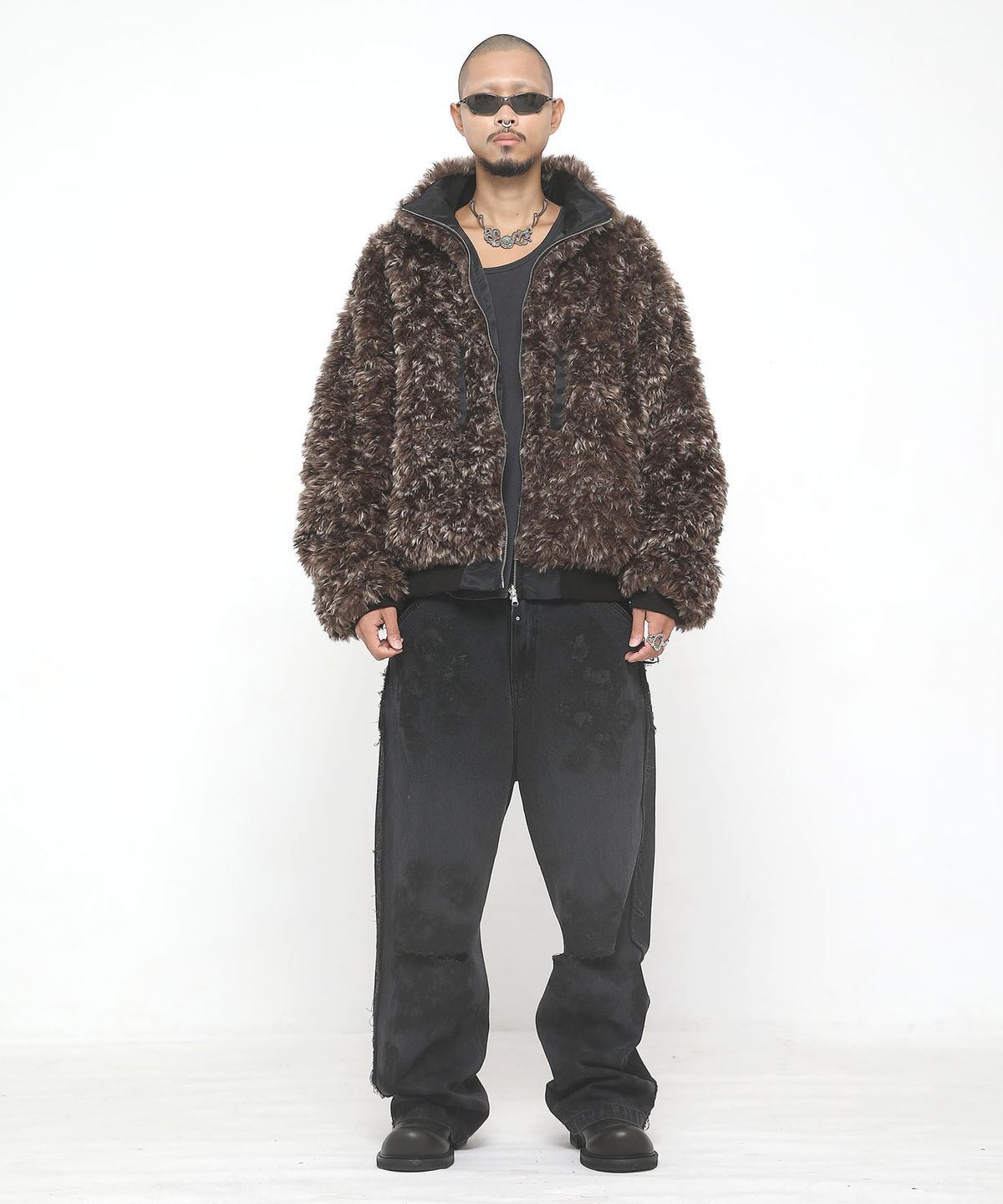 쿠테나이 케이브(KUTENAI CAVE) Black eroded denim