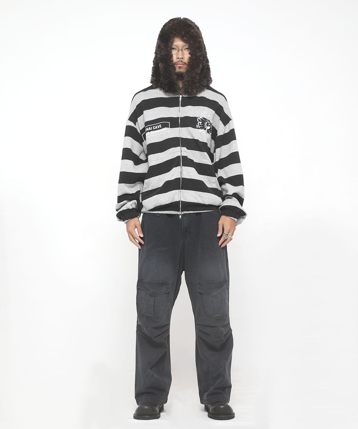 쿠테나이 케이브(KUTENAI CAVE) Bearhead fur zip-up hoodie(S)