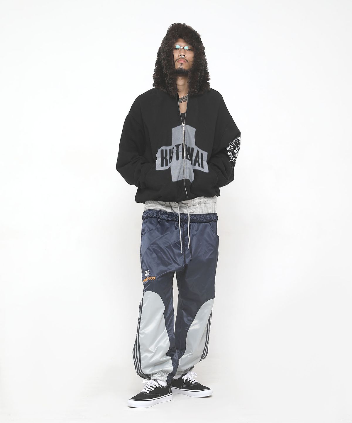쿠테나이 케이브(KUTENAI CAVE) Bearhead fur zip-up hoodie(B)