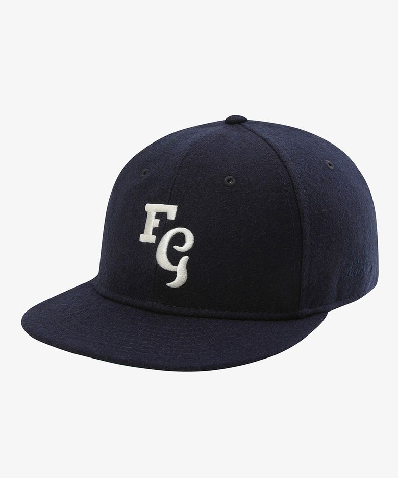 피어 오브 갓 X MLB 26 뉴욕 양키스 레트로 크라운 피티드캡 네이비 60969154