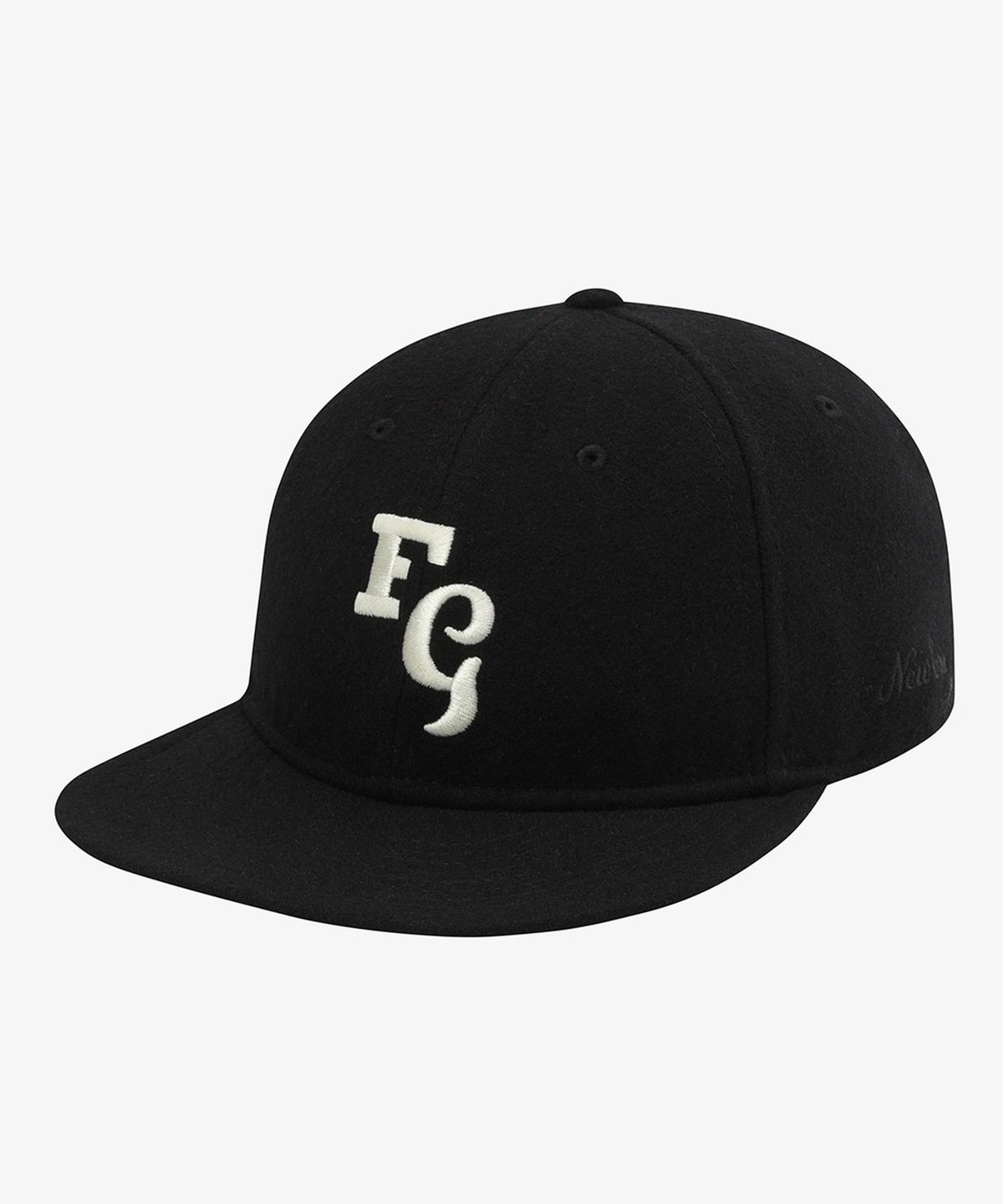 뉴에라(NEW ERA) 피어 오브 갓 X MLB 26 시카고 화이트삭스 레트로 크라운 피티드캡 블랙 60969155