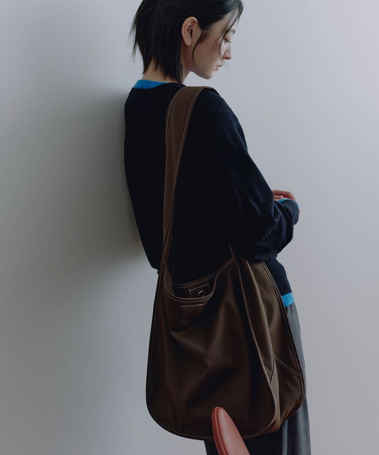Tender Round Shoulder (KhakiBrown)