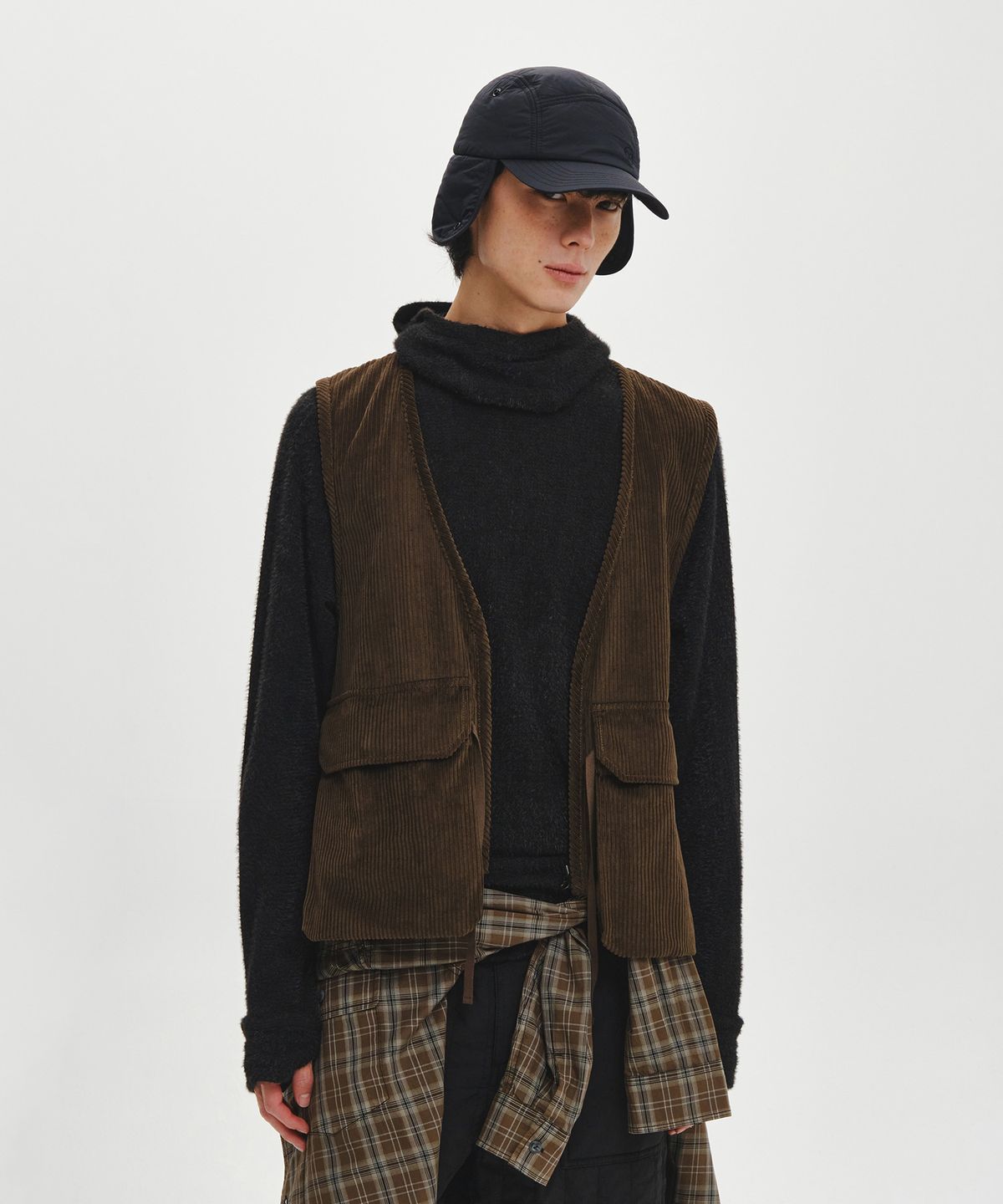 힐리먼트(HELEMENT) [HELEMENT X TOKYO CRAFTS] 코듀로이 플리스 베스트 (D/BROWN)