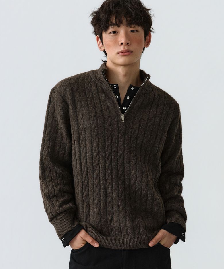 케이블 하이넥 크롭 하프 집업 니트 [브라운]