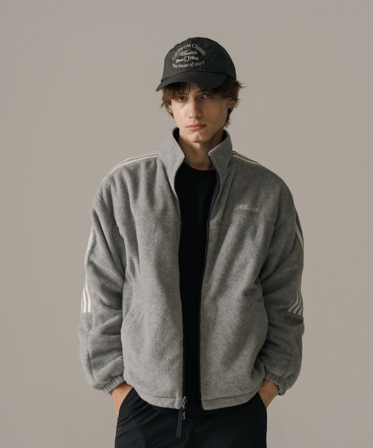 케이스위스(K-SWISS) 올코트 리버서블 플리스 자켓_1KSJKWV901BK