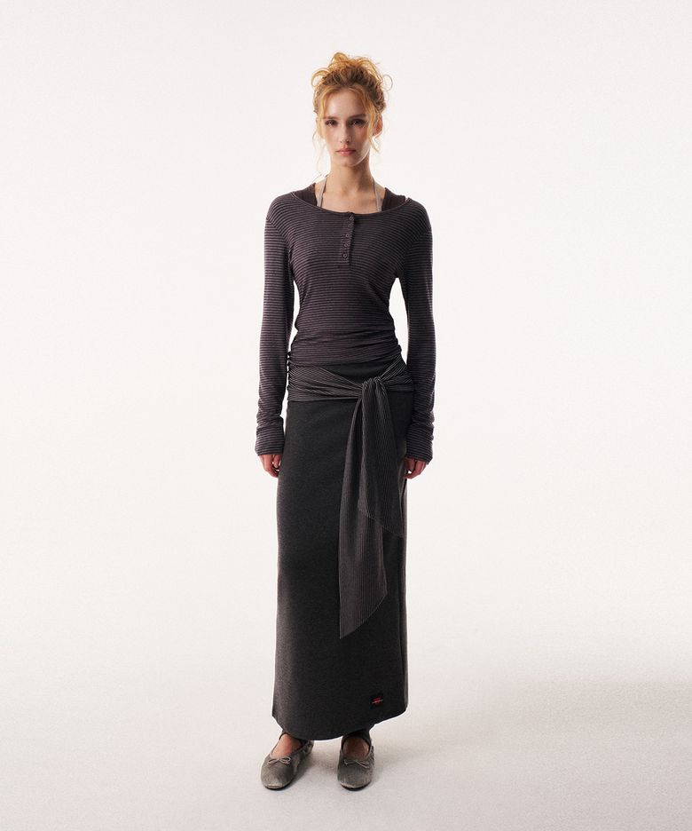 [W] REC SLIT LONG SKIRT [CHARCOAL]