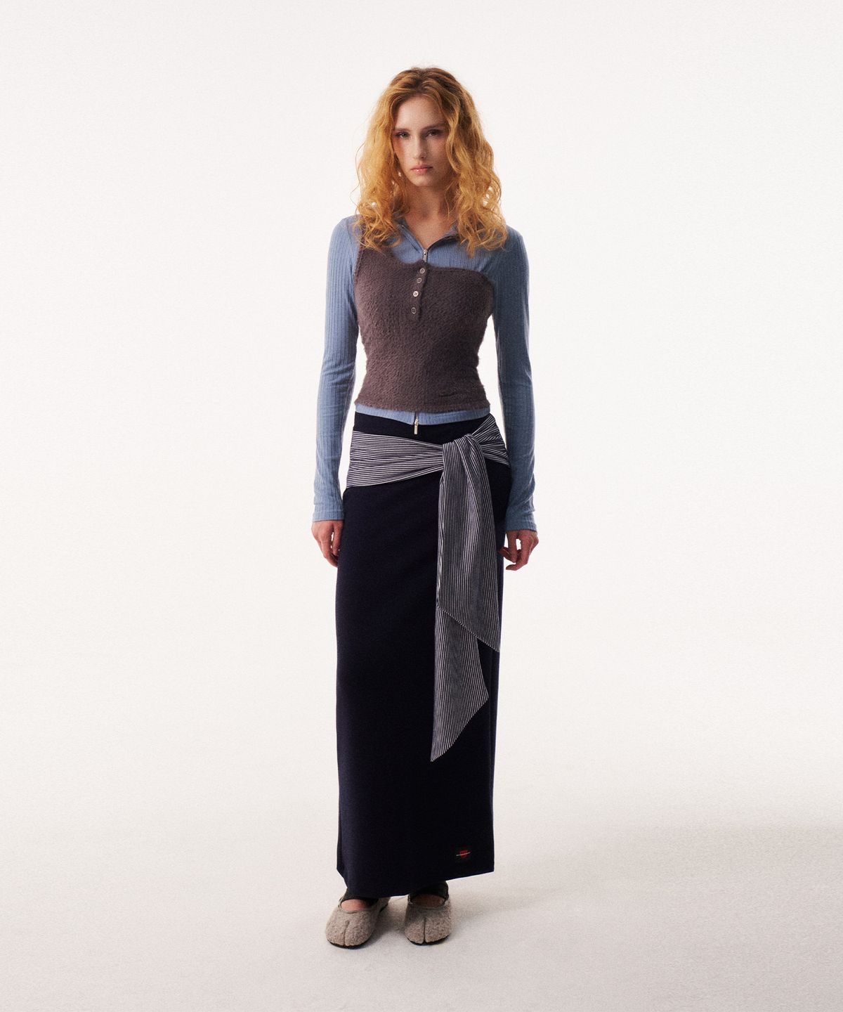 레코딩하우스(RECORDINGHOUSE) [W] REC SLIT LONG SKIRT [NAVY]