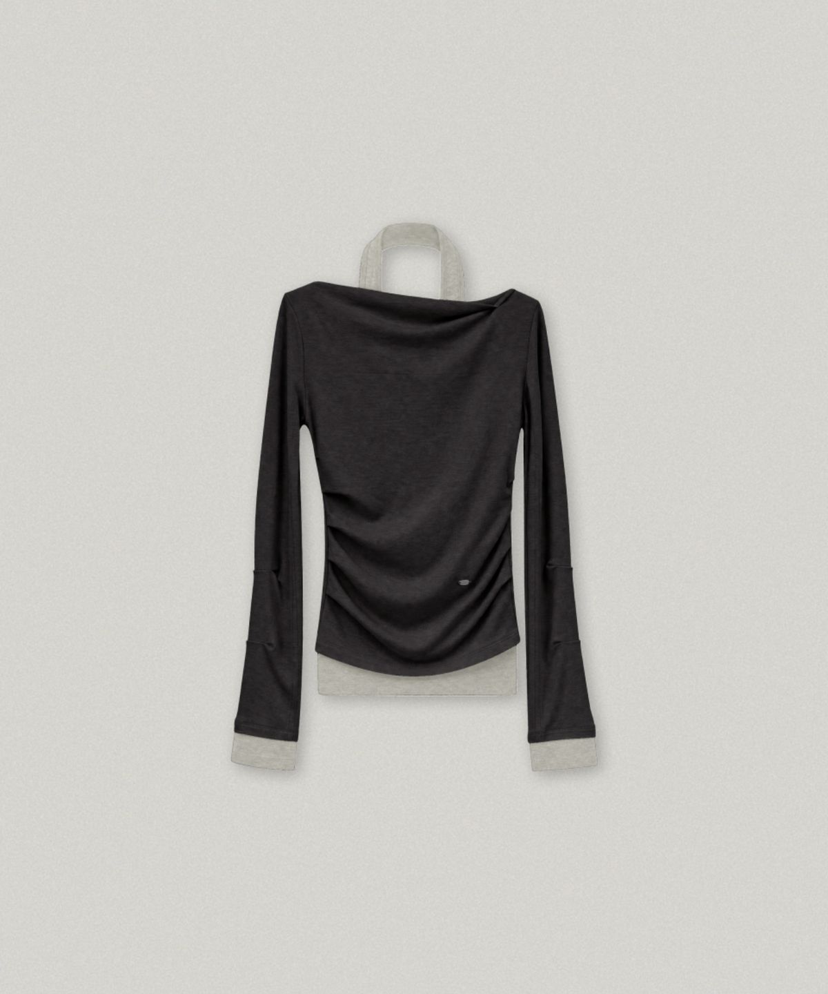 폴뉴아(FOLNUA) LIGNE OFF SHOULDER LONG SLEEVE SET (CHARCOAL)