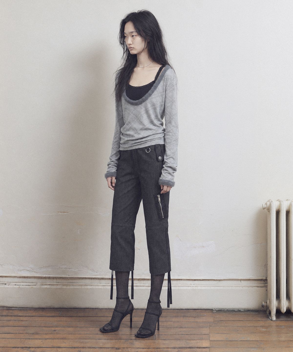 솜속(SOMSOC) DAZE MIXED DENIM CAPRI PANTS_BLACK