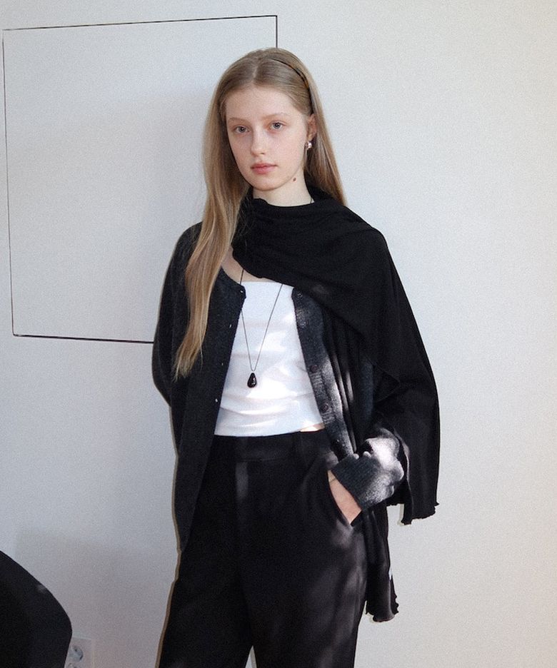 Soft Tencel High-Tension Long Scarf - Black