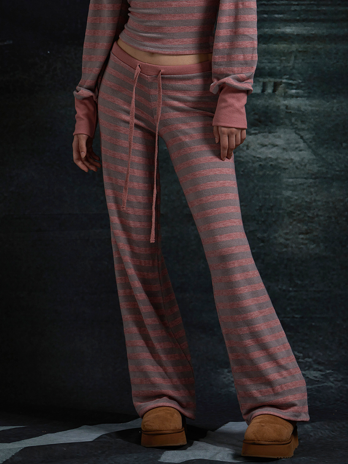 게이트리스(GATELESS) WINTER COZY PANTS
