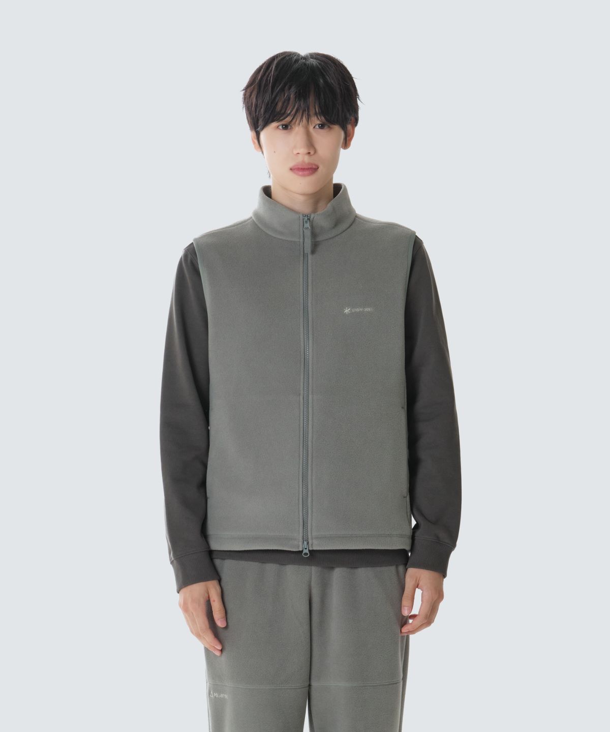 스노우피크 어패럴(SNOWPEAK APPAREL) 폴라텍100 스탠드넥 베스트 (S26WMFVE74) Dark Gray