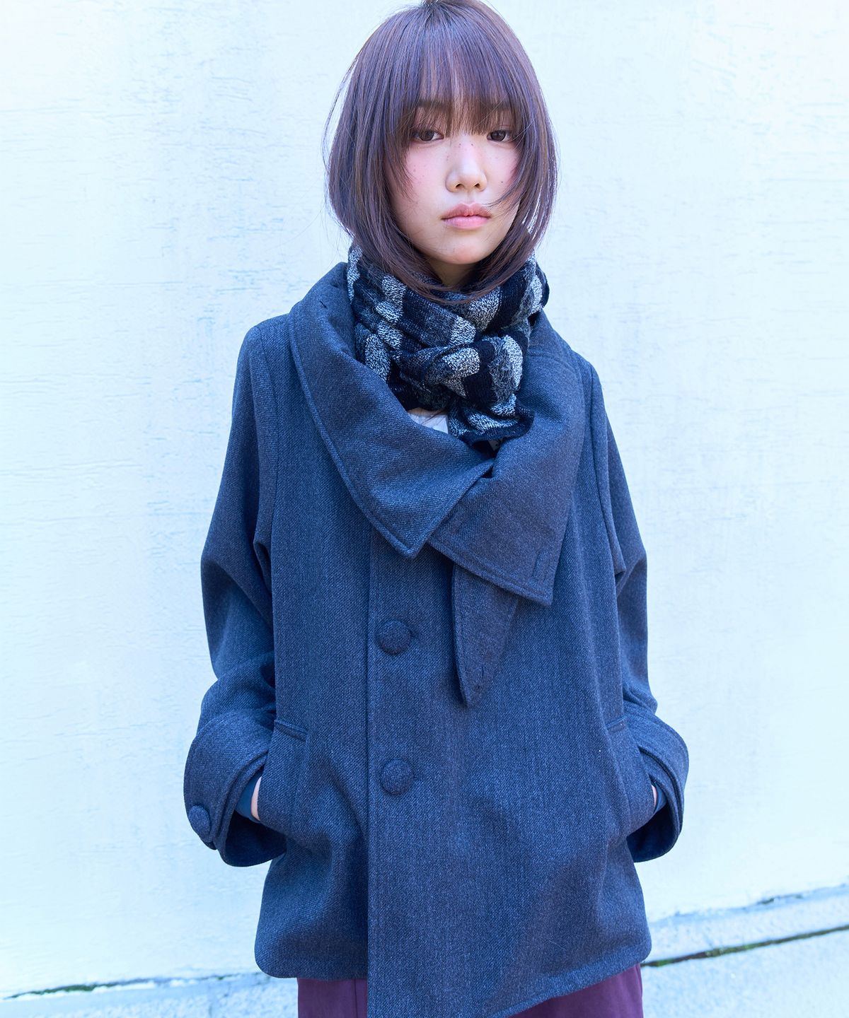 시오(SIO) FUNNEL NECK HALF COAT [CHARCOAL]