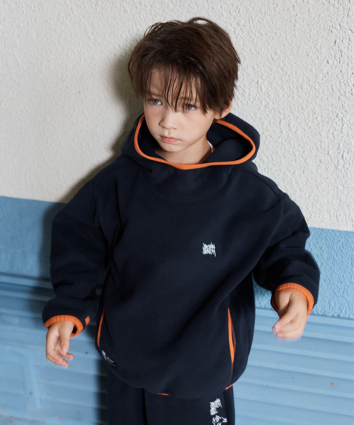 브라운브레스 키즈(BROWNBREATH KIDS) KIDS FLEECE STAMP TAG HOODIE - NAVY
