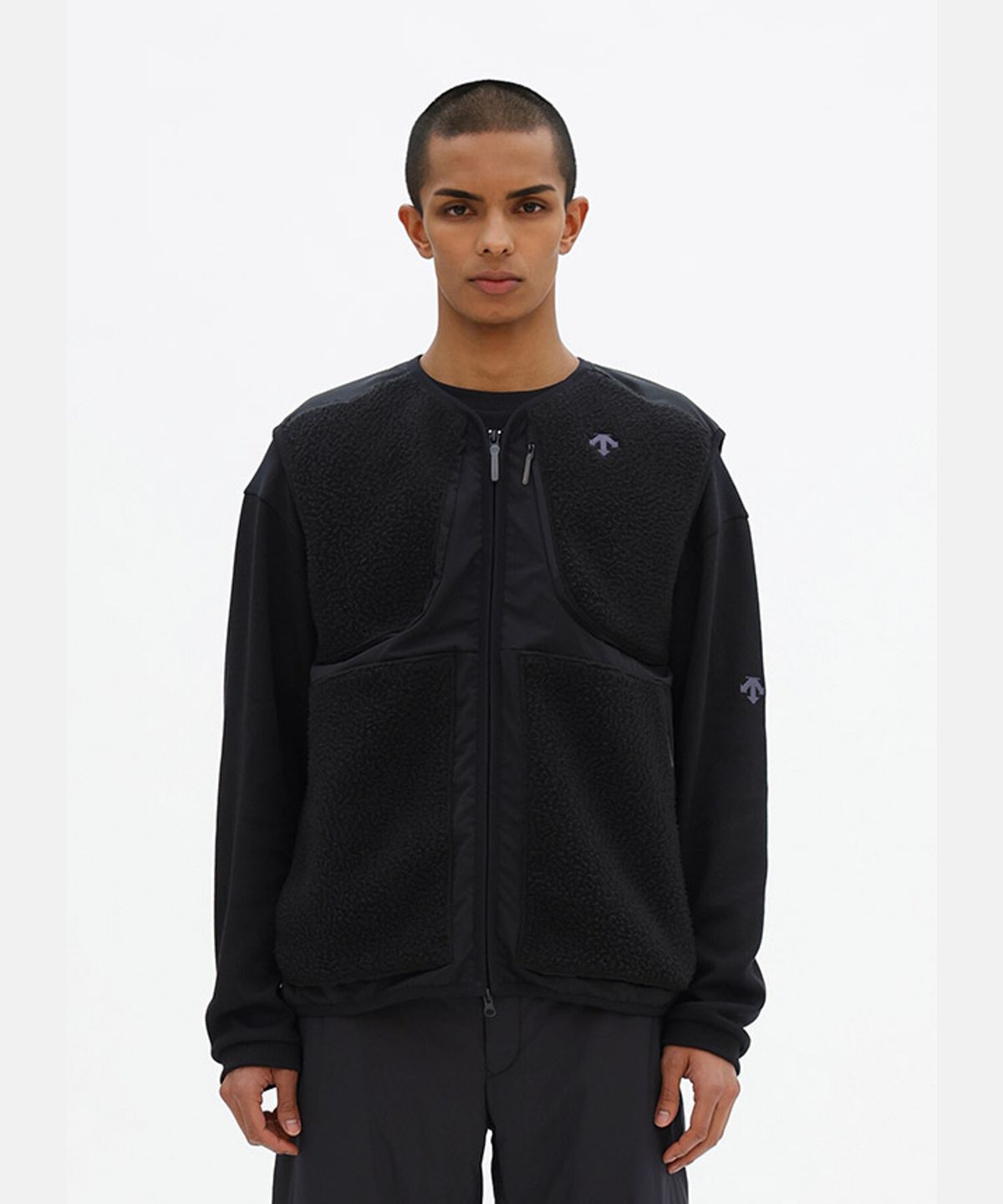 데상트(DESCENTE) [ALLTERRAIN 81] FUTURE BOA FLEECE VEST 블랙 SR413KVEO1