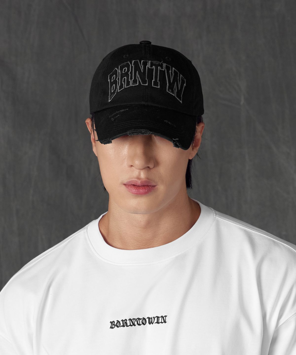 본투윈(BORN TO WIN) BRNTW DAMAGE BALL CAP [BLACK]