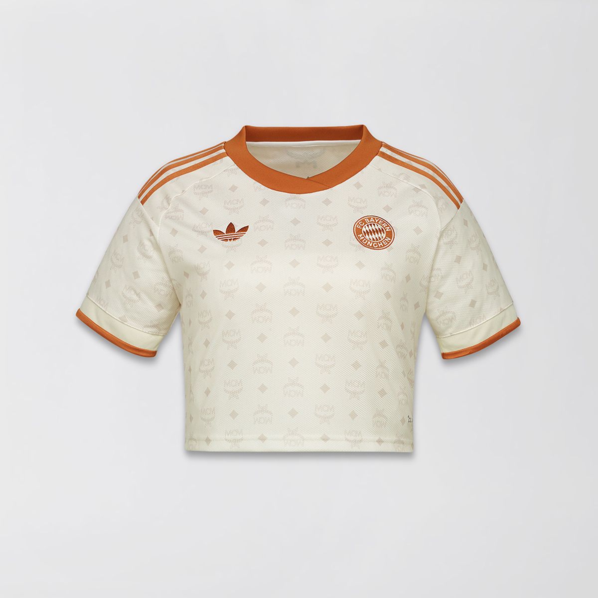 엠씨엠(MCM) adidas x FC Bayern x MCM 크롭 저지 MFTHSMM01WC0XS
