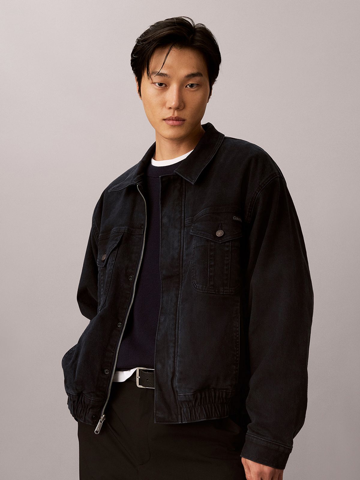 캘빈클라인 진(CALVIN KLEIN JEANS) 인디고 페더 캐시미어 터치 에비에이터 자켓 4RI743G ZQ0