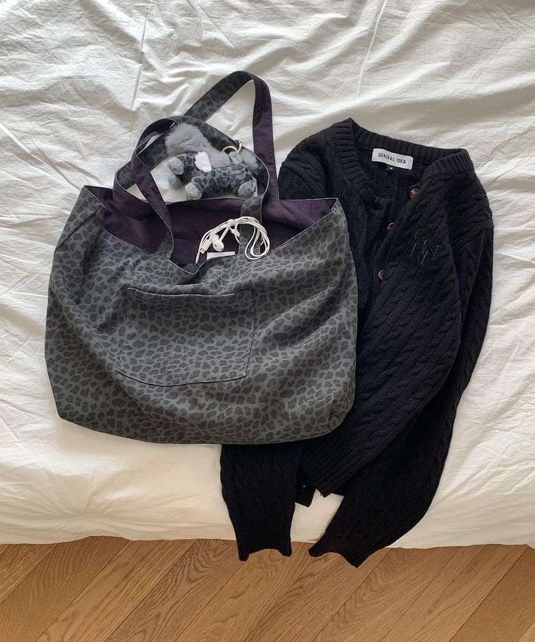 Suede reversible bag (grey leopard) 리버시블백