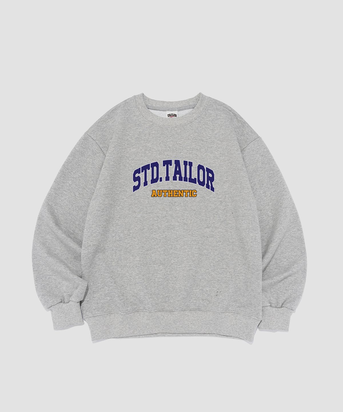 테일러 스튜디오(TAILOR STUDIO) [기모/NO기모] STD 테일러 아치 로고 맨투맨 (그레이)