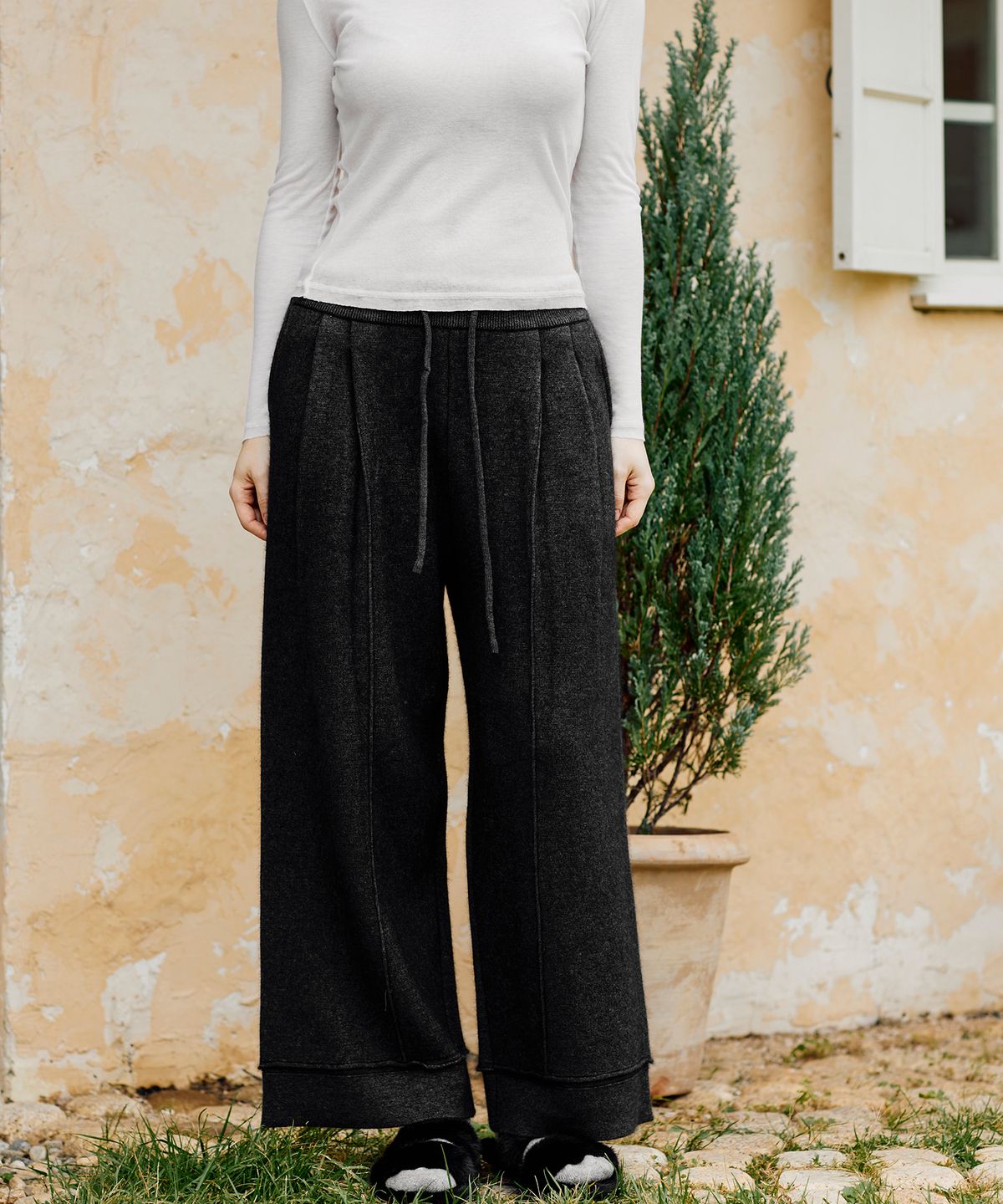 티나블러썸(TINABLOSSOM) COM GREY KNIT PANTS