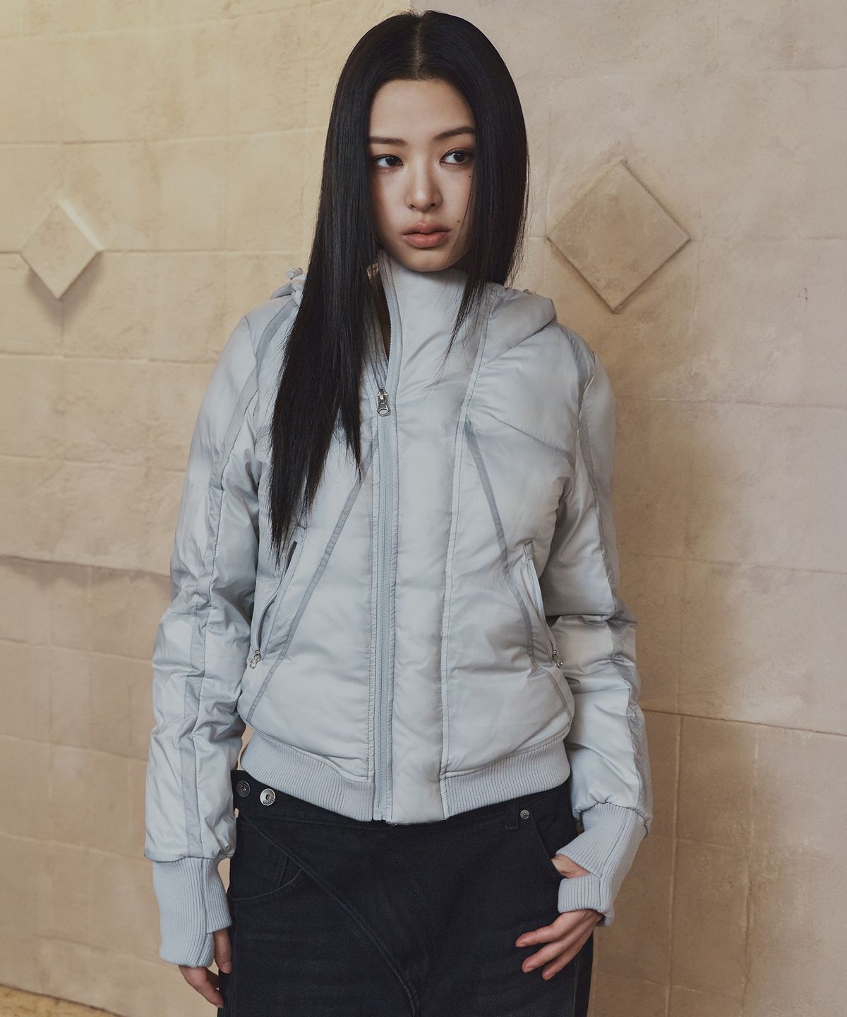 플리즈노팔로우(PLEASENOFOLLOW) Aerin Contoured Puffer Jacket (Silver Gray)