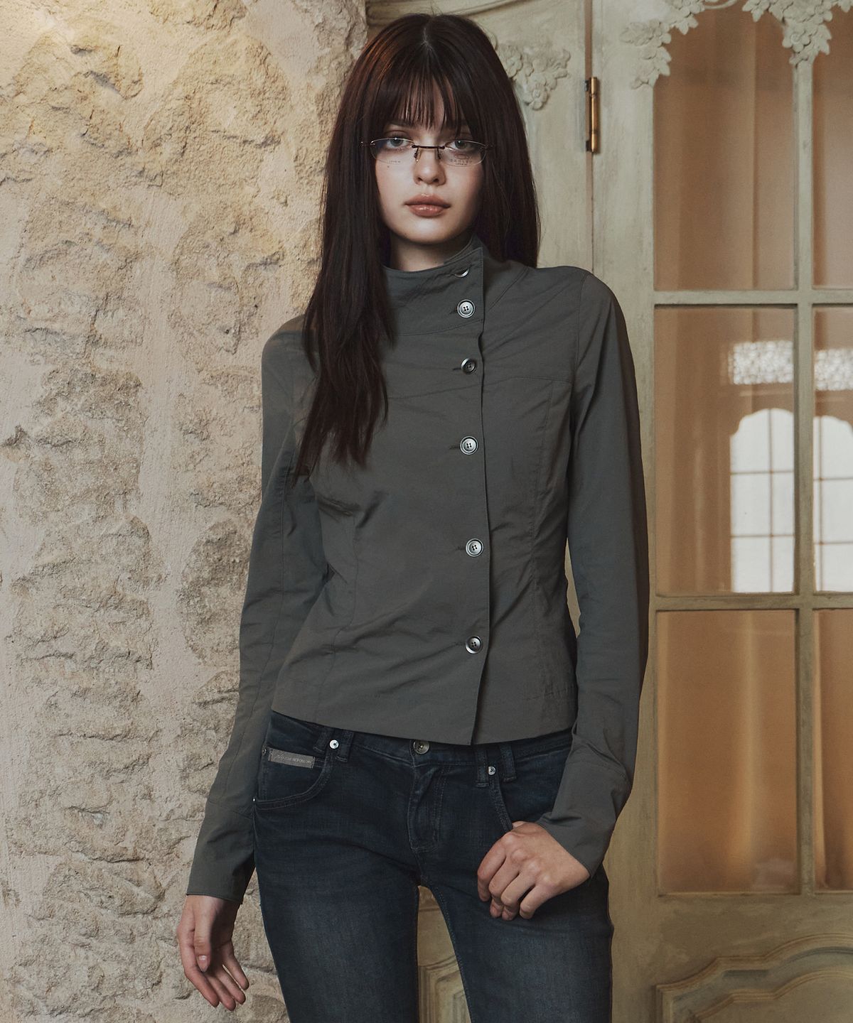 플리즈노팔로우(PLEASENOFOLLOW) Kelsey High Neck Button Shirt (Khaki)