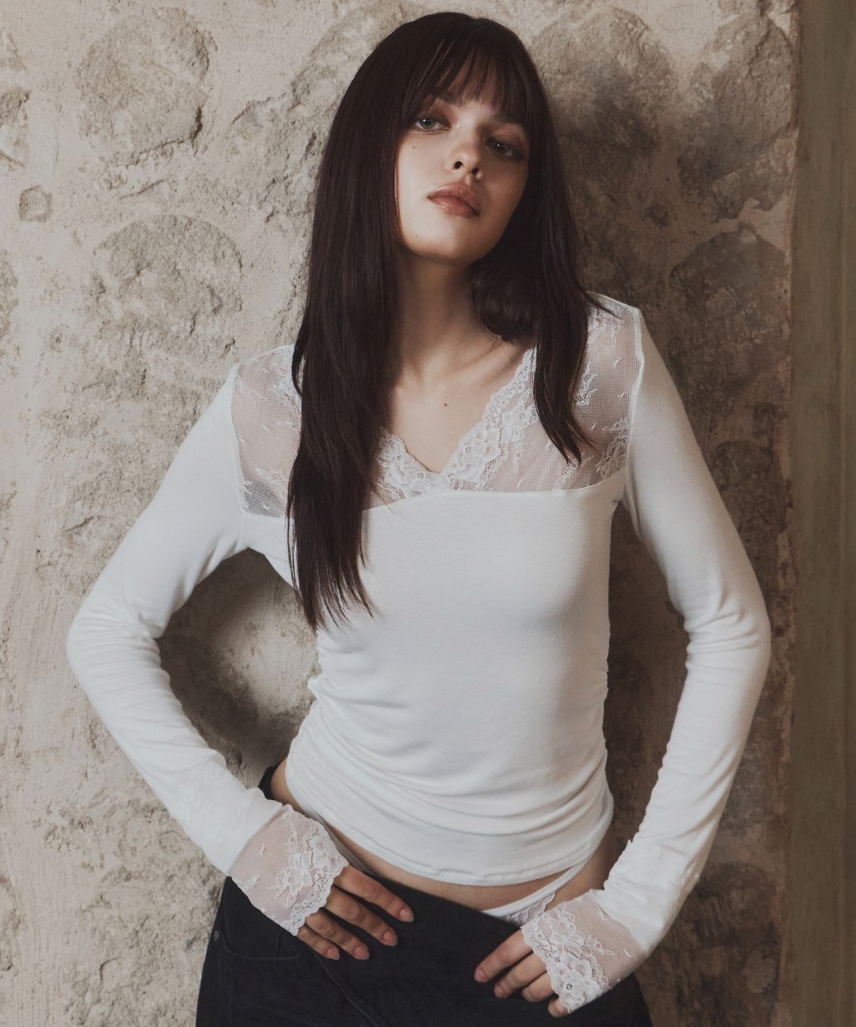 플리즈노팔로우(PLEASENOFOLLOW) Hyla Lace Long Sleeve Top (Ivory)