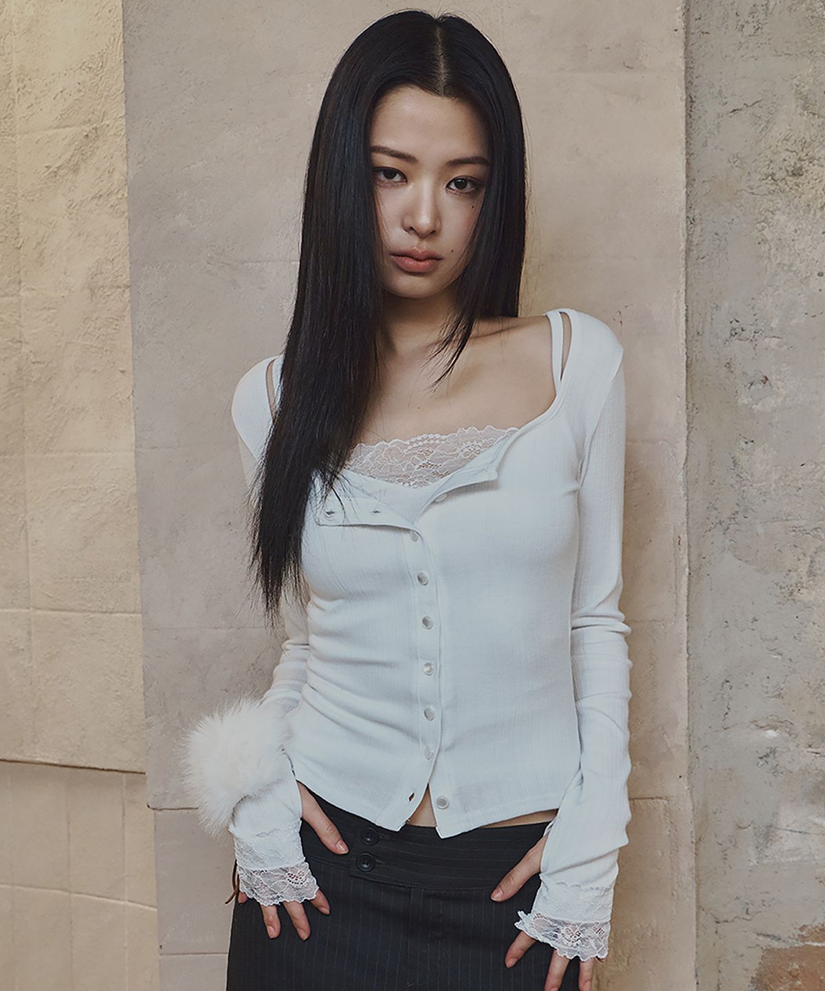 플리즈노팔로우(PLEASENOFOLLOW) Rizz Lace Button Cardigan (White)