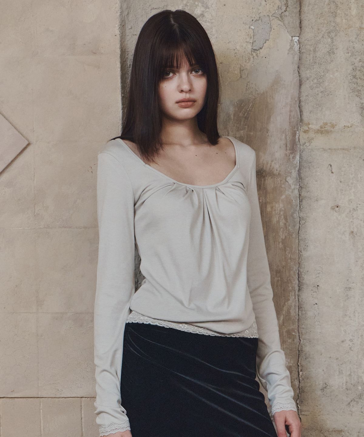 플리즈노팔로우(PLEASENOFOLLOW) Rosalie Shirring Long Sleeve Top (Ash Grey)