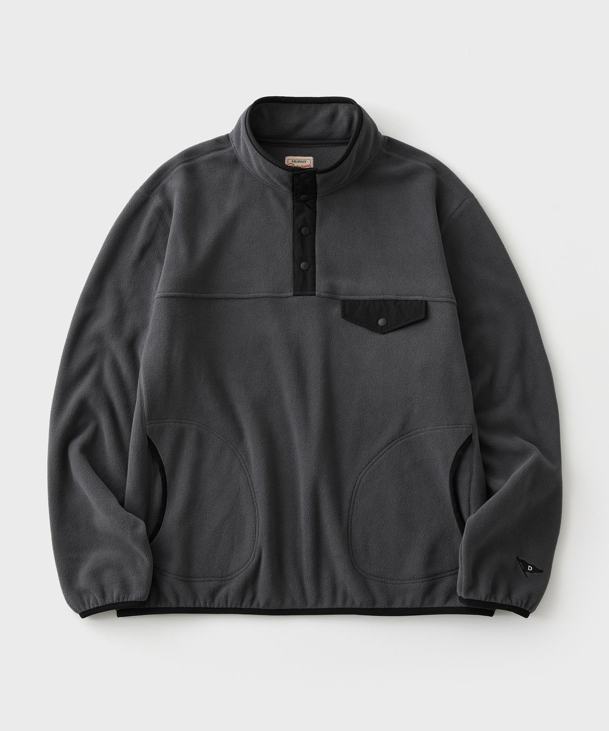 디써티원(DTHIRTYONE) Pennant Fleece Pullover (Charcoal)