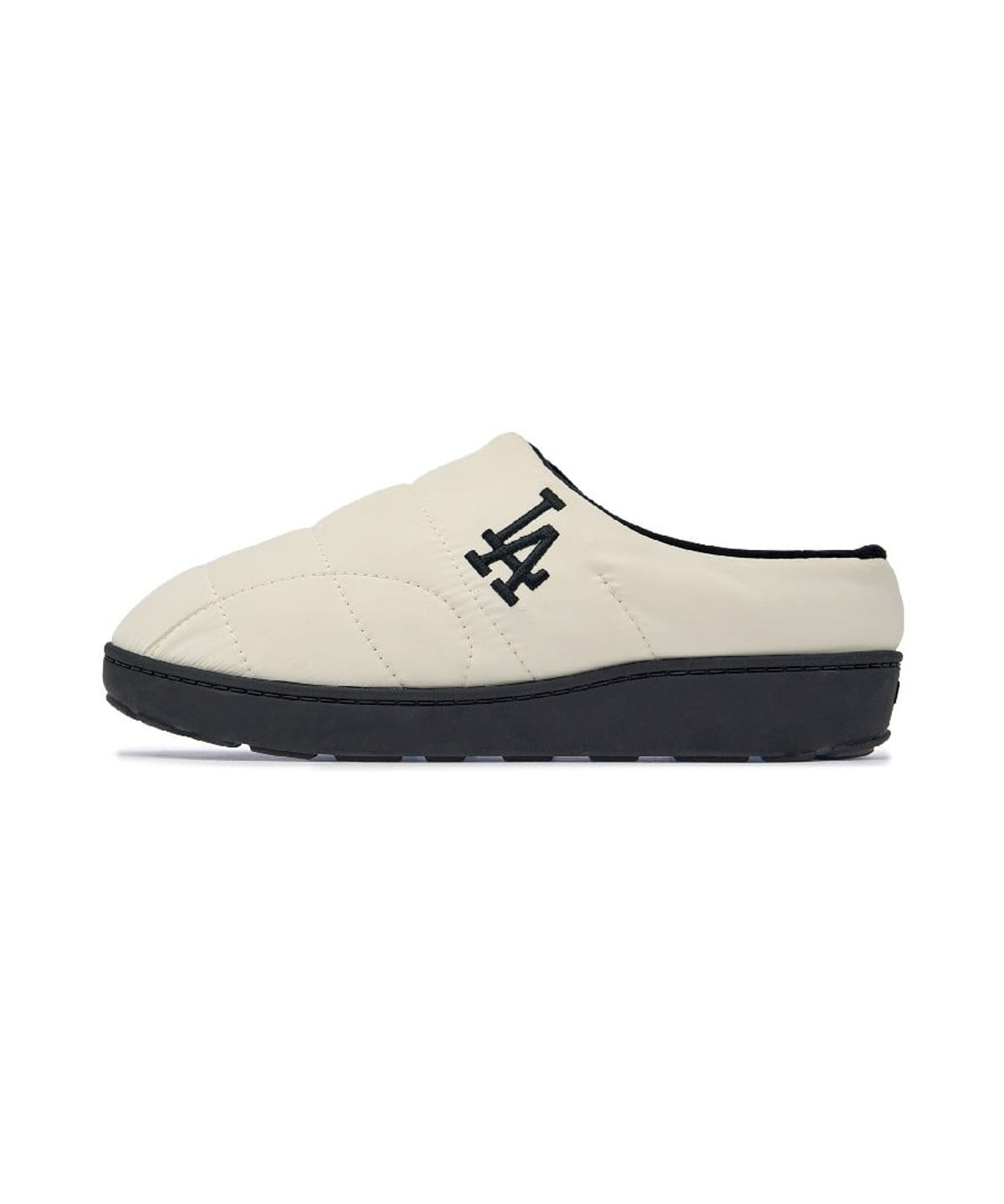 엠엘비(MLB) 커브 패딩 뮬 NY (White)