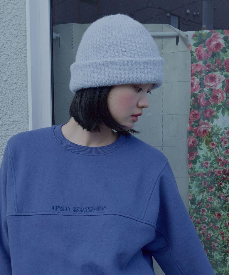 Embroidered Long Beanie - LIGHT BLUE