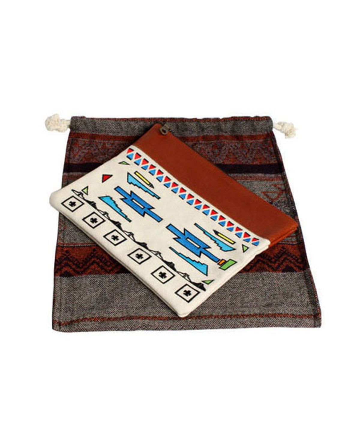 블루이(BLUEY) BLUEY CLUTCH BAG BROWN