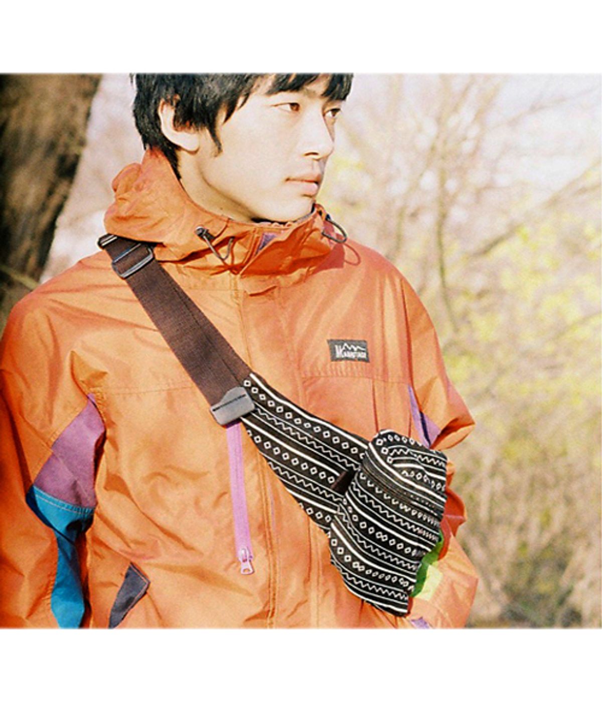 블루이(BLUEY) BLUEY WAIST BAG KHAKI