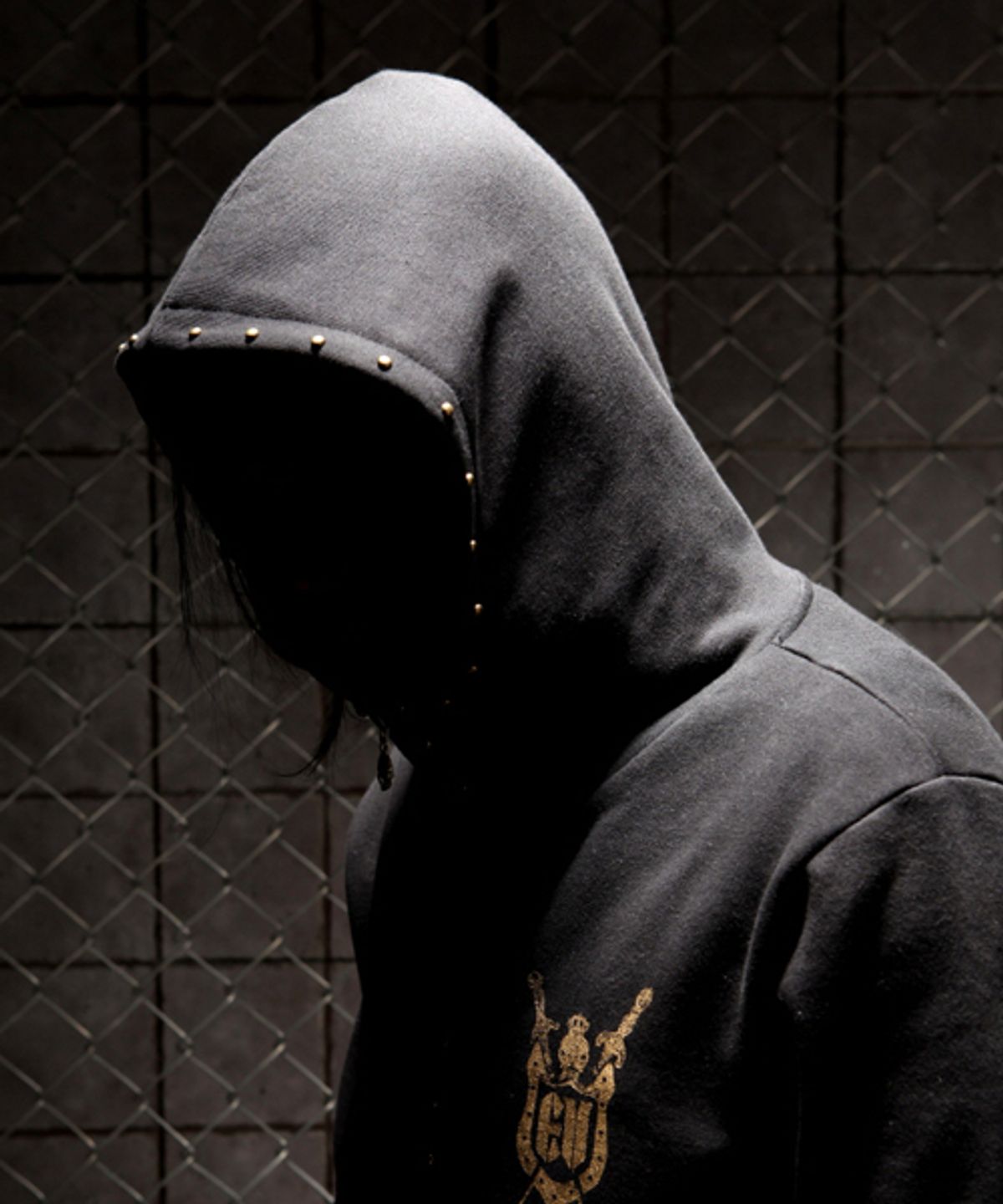 에잇볼륨(EIGHTVOLUME) EV ANTIQUE GOLD STUD HOODZIP
